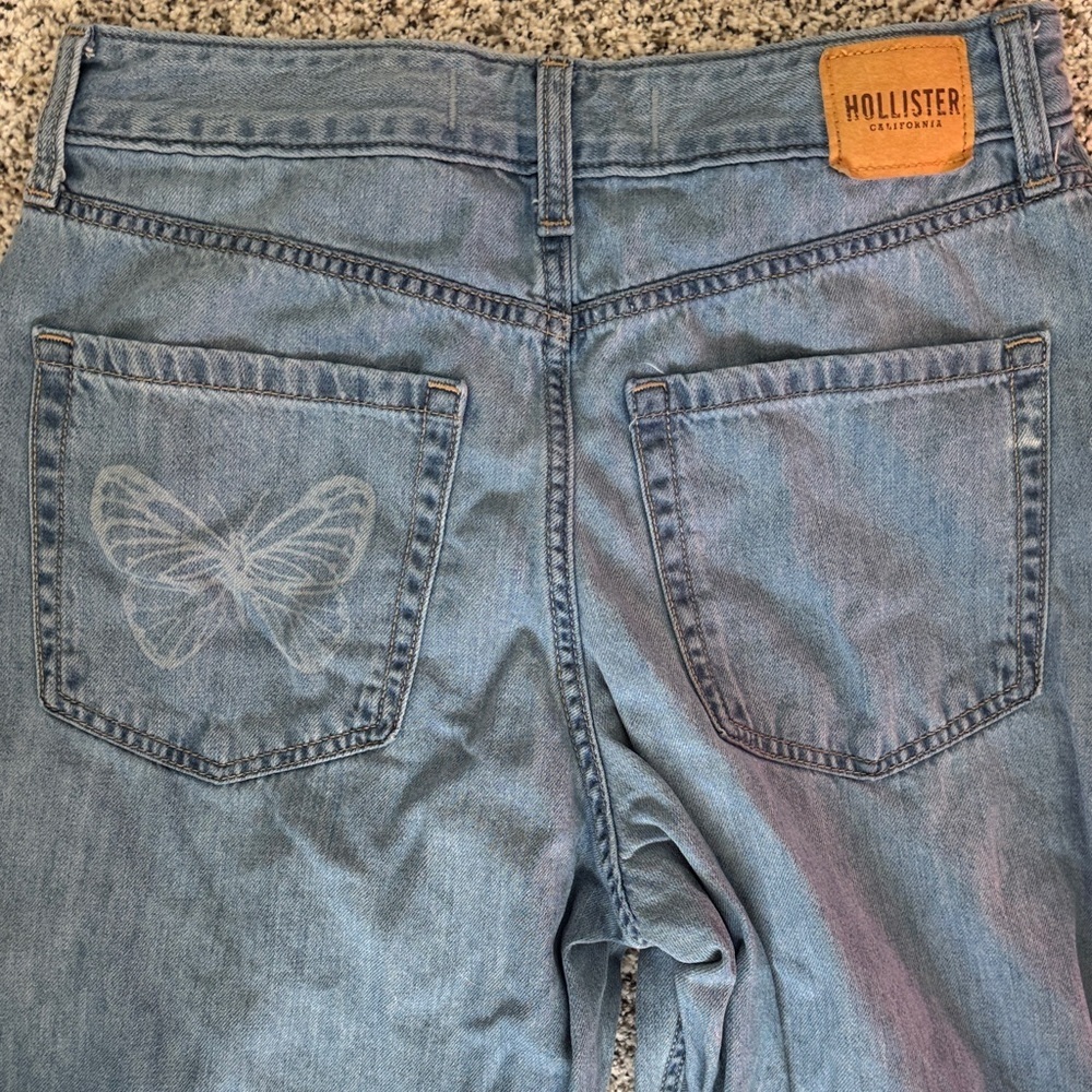 Hollister Light Blue Wide Leg Butterfly Jeans - Picture 5 of 5